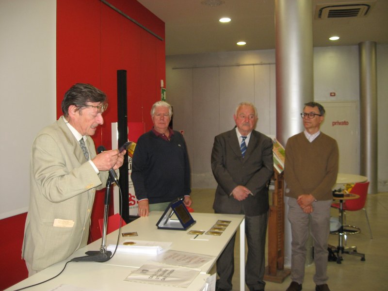 Menzione d'onore a due volumi di Pisa University Press